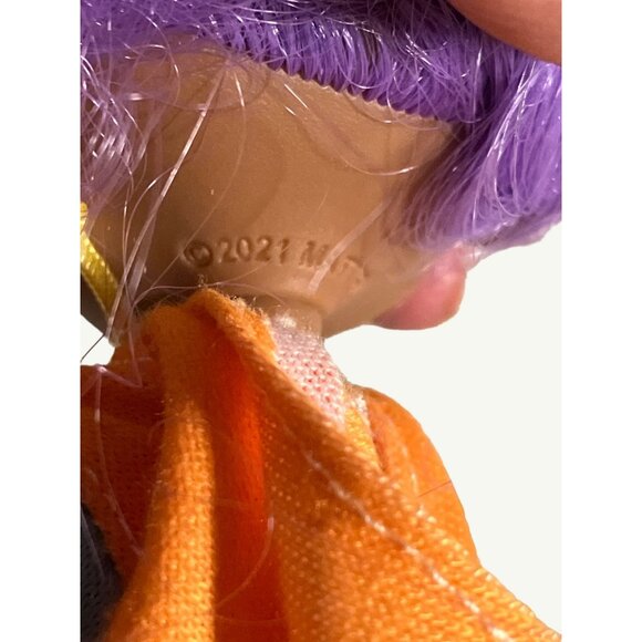 Barbie Extras Mini #7 Doll Purple Hair & Colorful Outfit - Picture 4 of 8
